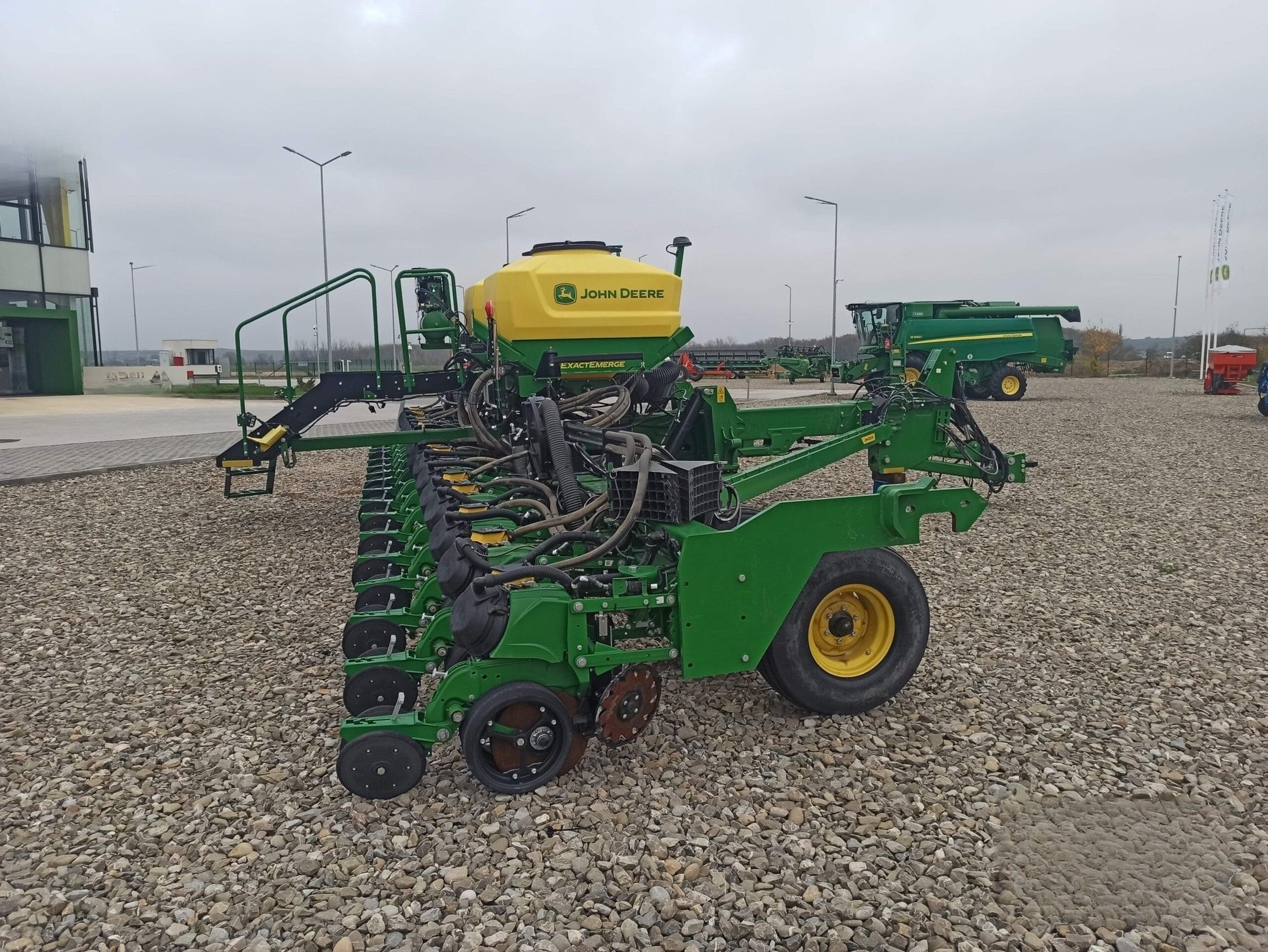 Semănătoare prășitoare John Deere DB37 ExactEmerge — 4