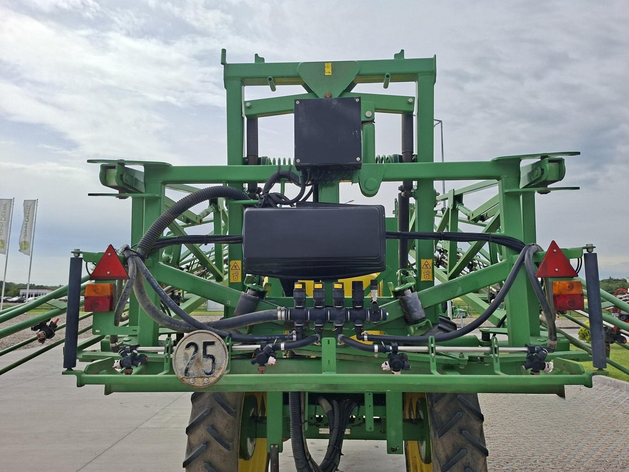 Stropitoare tractată John Deere 732 — 9